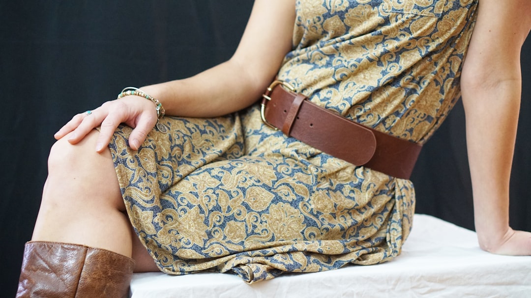 Photo mustard dress